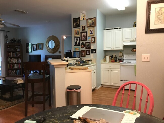 Foto del edificio - 2 bedroom, 2 bathroom at Twelve Oaks