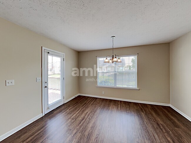 Building Photo - 1519 Ballater Drive