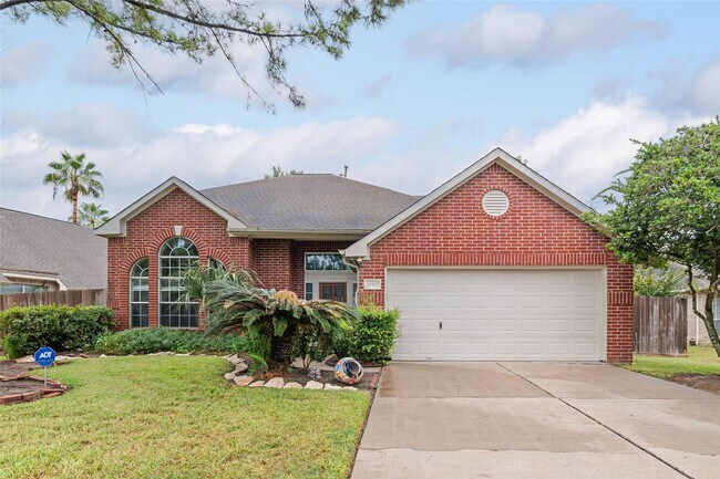 Foto del edificio - 18502 Eden Trails Ln