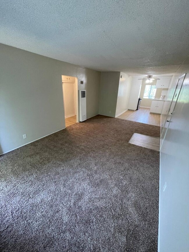 Building Photo - 1.0 bedroom in West Covina California 91791