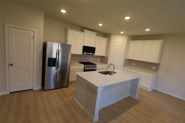 Foto del edificio - 7739 Bergamot Cir