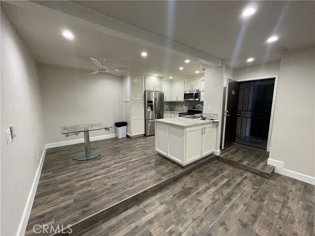 Foto del edificio - 21372 Brookhurst St