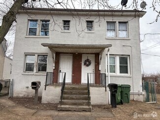 Building Photo - 24 Washington Rd