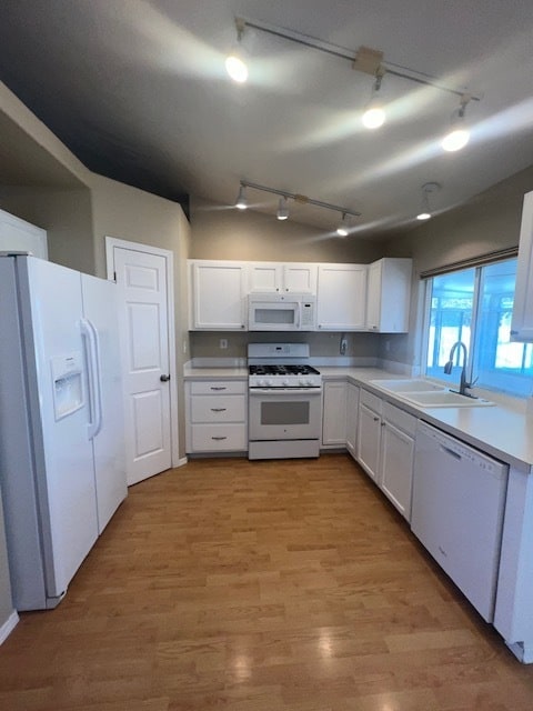 Building Photo - 2455 W Baystone Dr