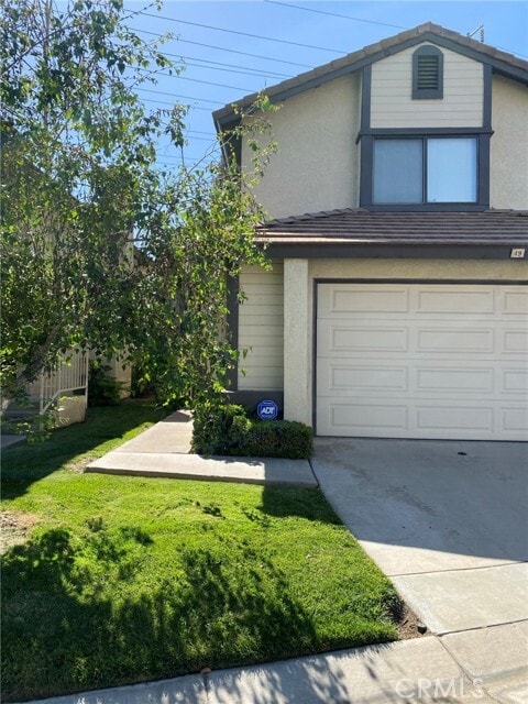 Building Photo - 5050 Canyon Crest Dr