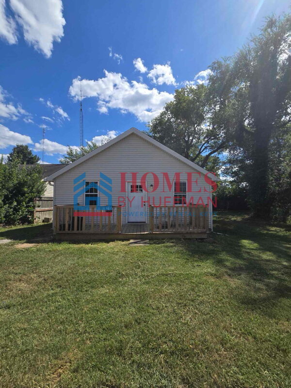 Foto principal - Three Bedroom House | Boonville, Indiana
