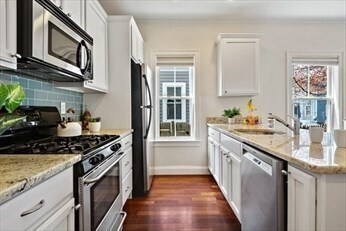 Foto del edificio - 35 Magnolia Ave