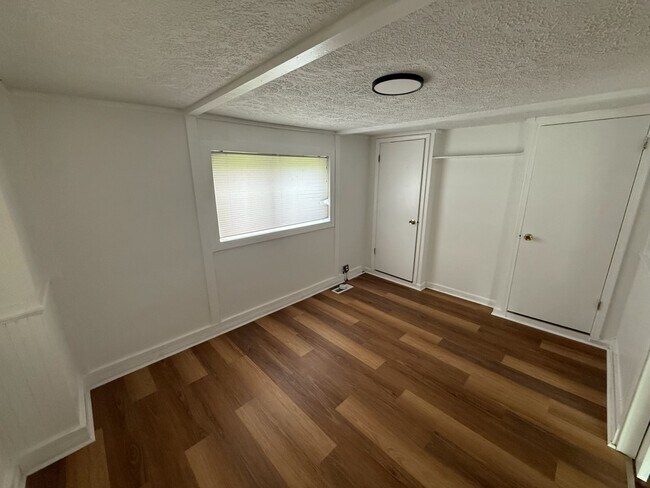 Foto del edificio - 5145 Patterson St