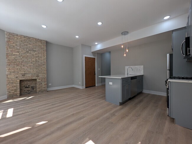 Foto del edificio - 428 W Belden Ave