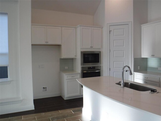 Foto del edificio - 17413 Casanova Ave