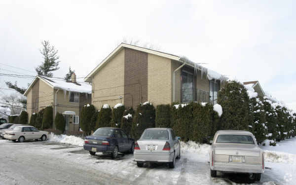 Foto del edificio - 1400 Ranchland Dr