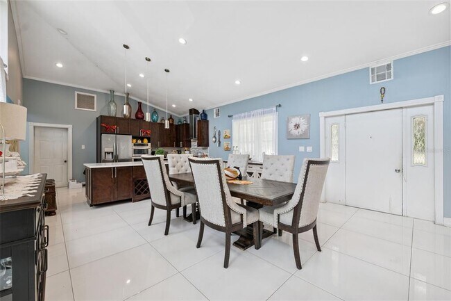 Foto del edificio - 4527 Redcoat Dr
