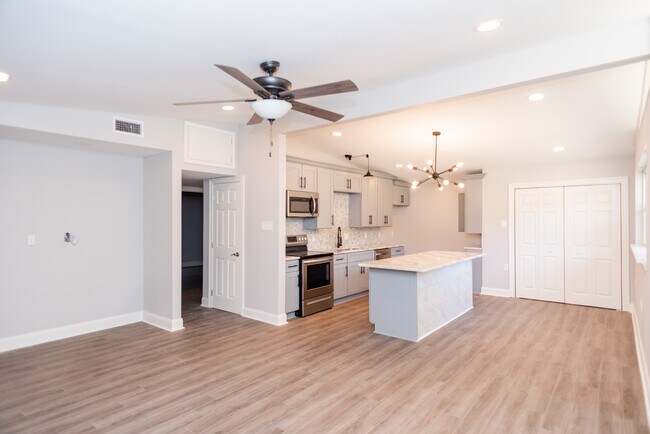 Foto del edificio - 2184 3rd St