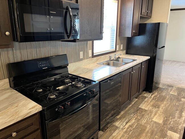 Building Photo - 297 Mulberry