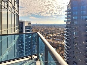 Building Photo - 7171 Yonge St