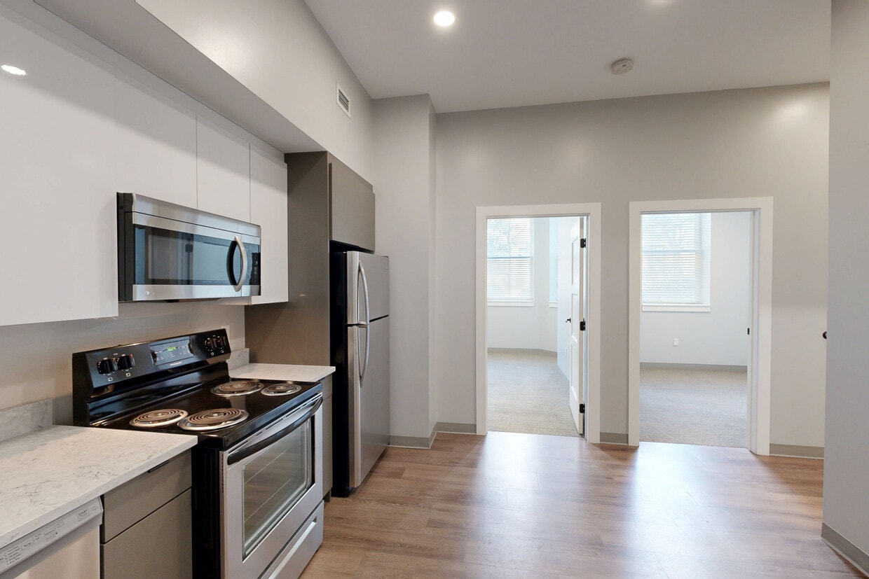 Photo - 100 Hemenway Apartments