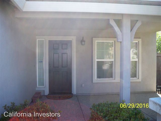 Building Photo - 7824 Shell Beach Dr
