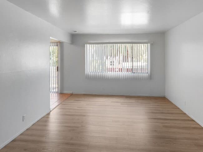 Building Photo - 3420 64th Ave Pl