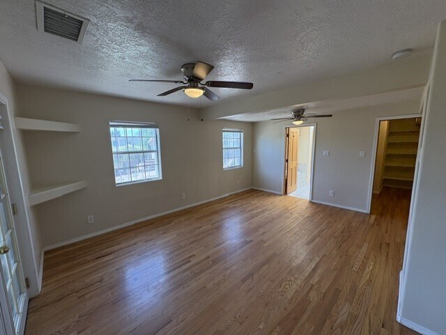 Foto del edificio - 4721 Skyway Ct SW