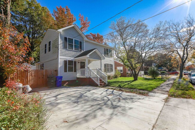 Foto del edificio - Gorgeous Home Rental in Norfolk VA!