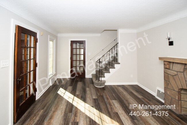 Foto del edificio - Stunning 3BR 2BA in Cleveland Heights!