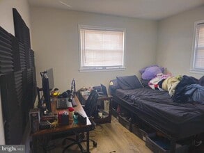 Building Photo - 12 Fairmount Dr