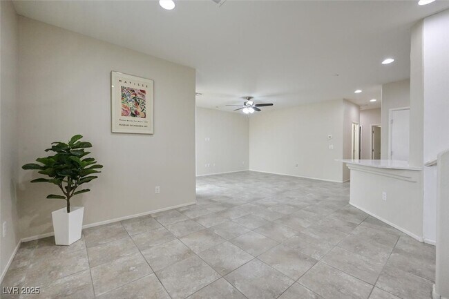 Foto del edificio - 6110 Scarlet Leaf St