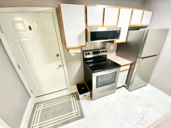 1 Bedroom Apartment in Burlington VT Avail... - 1 Bedroom Apartment in Burlington VT Avail...