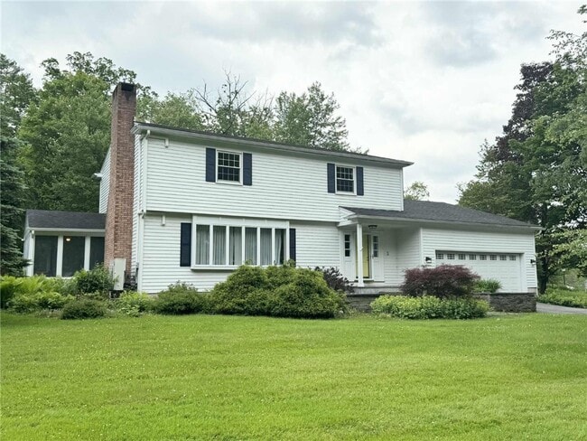 Building Photo - 3 Fernleigh Dr