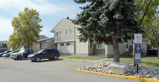 Photo du bâtiment - Hooke County Townhomes