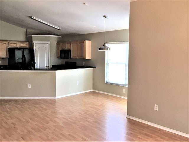 Foto del edificio - 5834 Tanagerlake Road