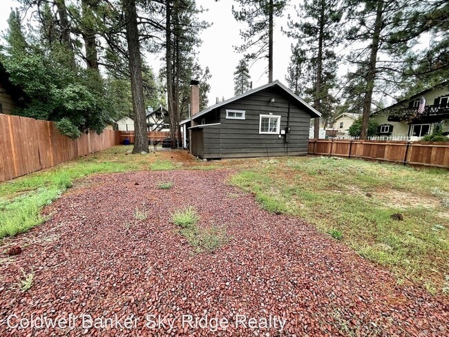 Building Photo - 2 br, 2 bath House - 828 Aeroplane