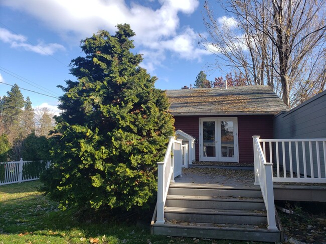 Foto del edificio - Charming South Hill Bungalow