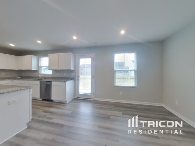 Building Photo - 1804 Quail Run Wy