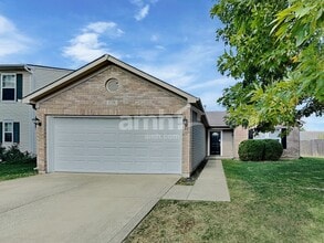 Building Photo - 1730 Sonesta Ln