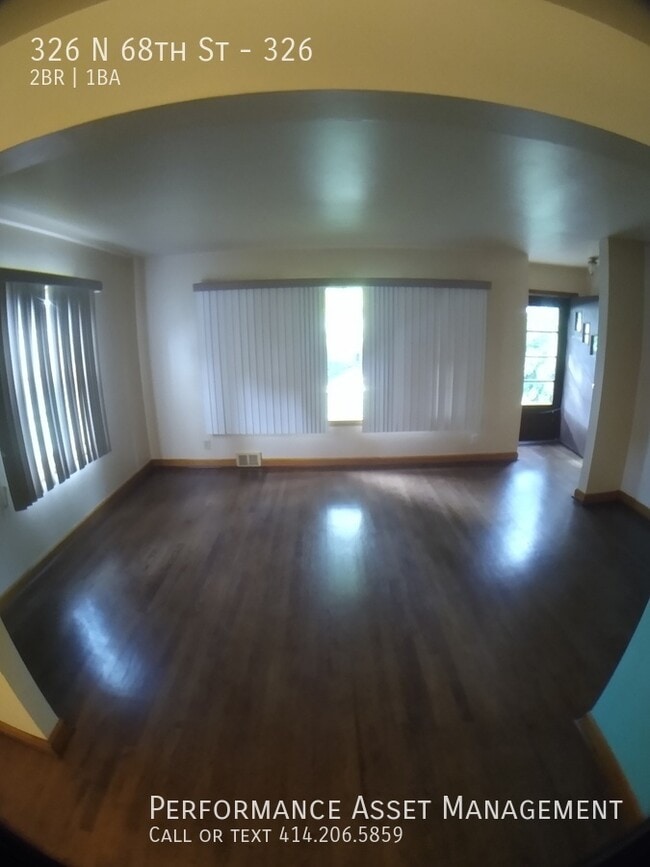 Building Photo - 326 N 68th St