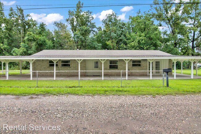 Building Photo - 4 br, 1.5 bath House - 454 Parker St