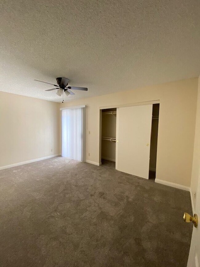 Building Photo - 4156 Wabash Ave