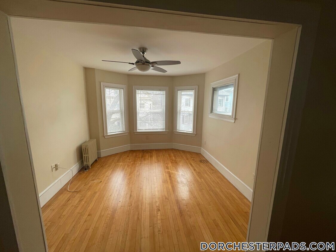 Foto principal - 19 Park View St