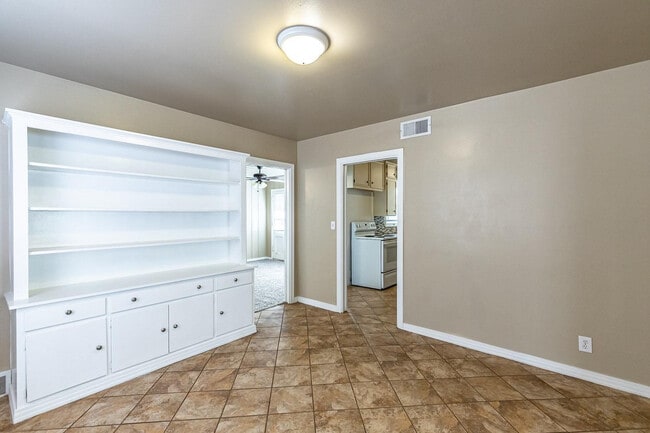 Foto del edificio - 3708 27th St