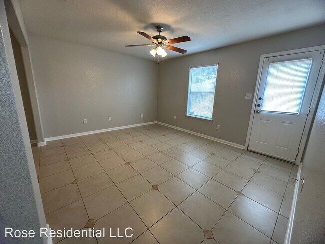 Building Photo - 3 br, 2 bath House - 6014 Bear Cyn