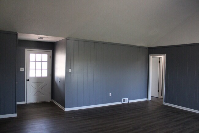 Building Photo - 3374 Brownbark Dr