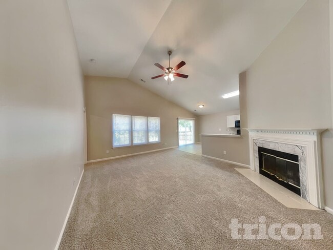 Building Photo - 2020 Chapel Creek Rd