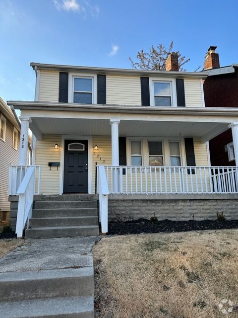 Building Photo - 1213 Oakwood Ave