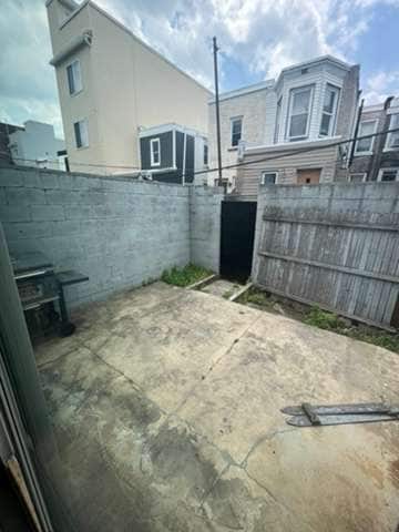 Building Photo - 2028 E Firth St