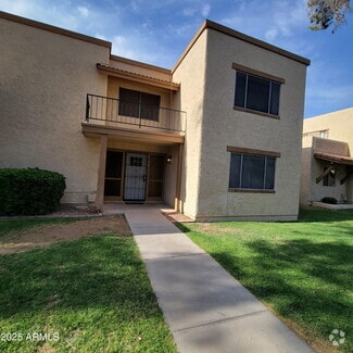 Building Photo - 2150 E Ellis Dr
