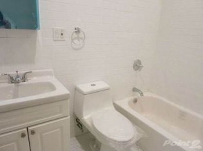 Foto del edificio - 427 W 17th St