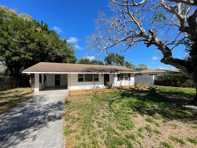 Primary Photo - 2311 Bougainvillea St