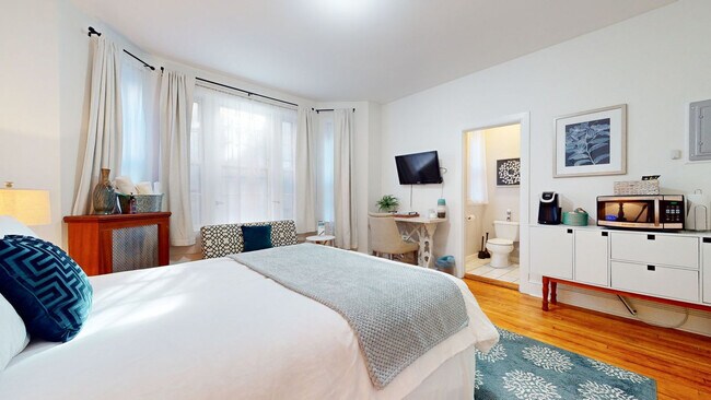 Foto del edificio - 1253 Beacon St