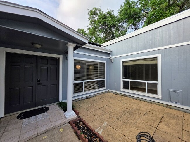 Building Photo - 13906 Ella Lee Ln